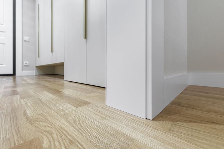 Custom Closet & Light Floors